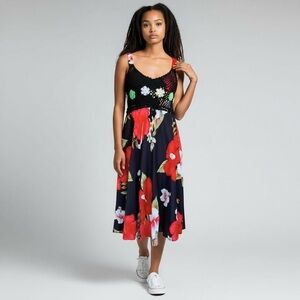 Vintage Crochet Hibiscus Hawaiian Flower Sundress